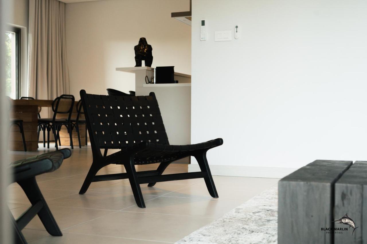 Black Marlin Apartments بيريبير المظهر الخارجي الصورة