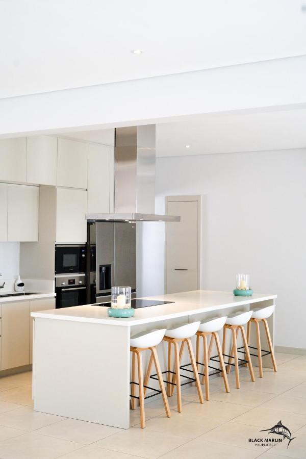 Black Marlin Apartments بيريبير المظهر الخارجي الصورة