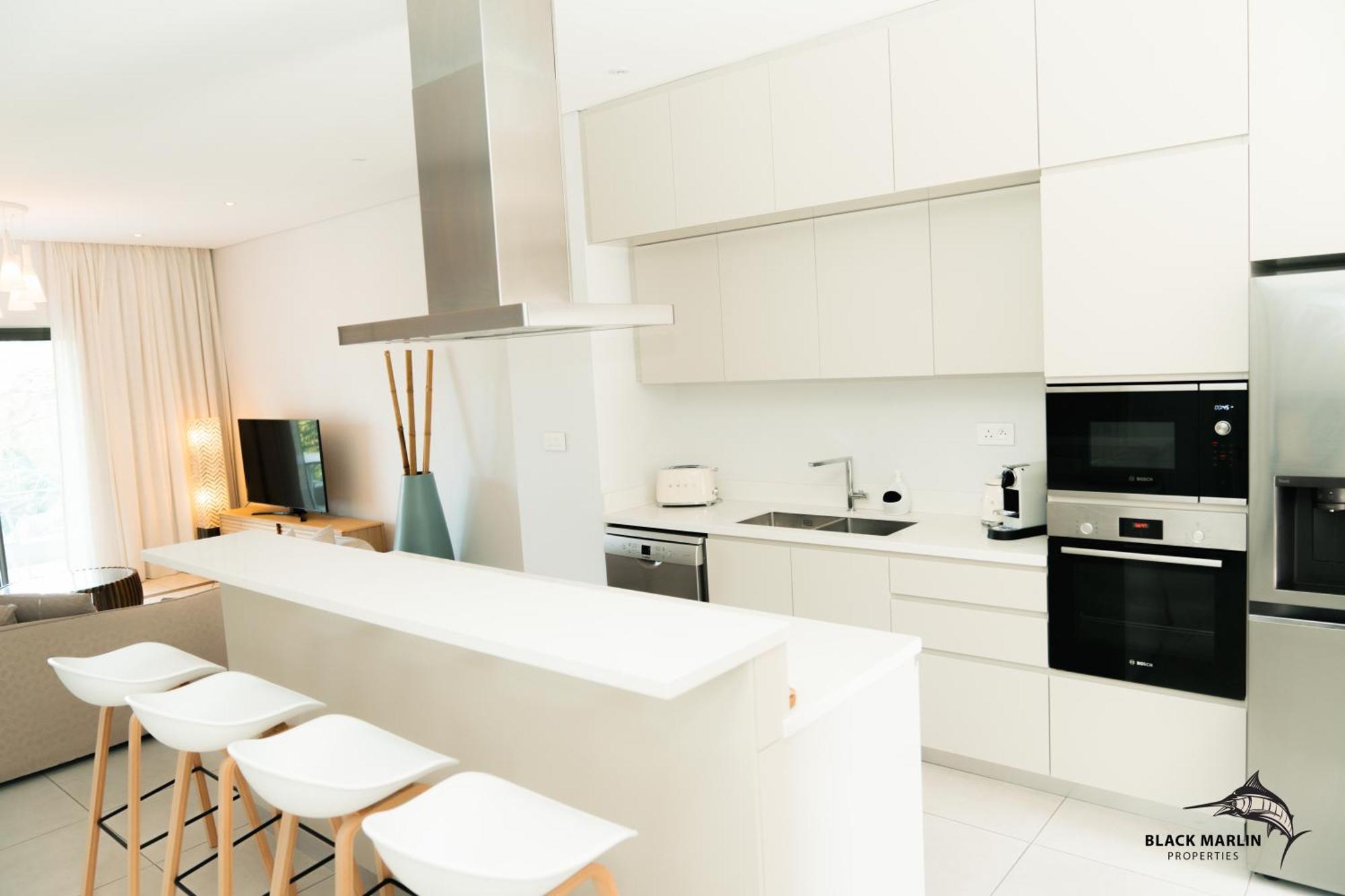 Black Marlin Apartments بيريبير المظهر الخارجي الصورة
